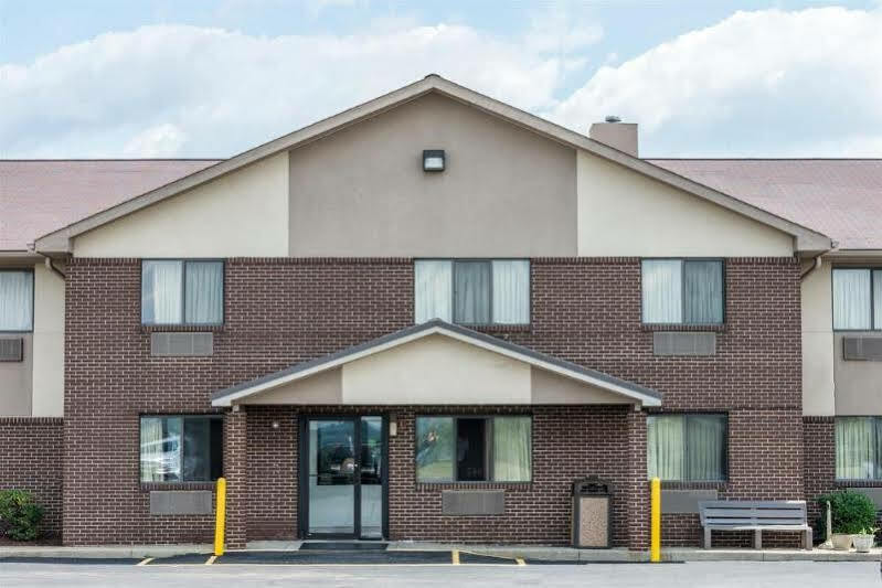 Red Roof Inn Greensburg Dış mekan fotoğraf